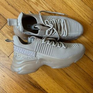 Steve Madden Beige Maxima Fashion Sneakers